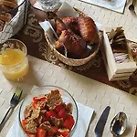 Casa Penelope Bed & Breakfast 4*