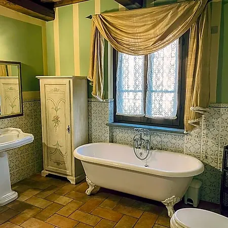 Casa Penelope Bed & Breakfast 4*